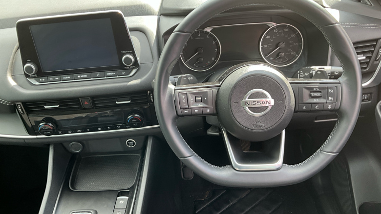 Nissan Qashqai 1.3 DiG-T MH 158 Acenta Premium 5dr Xtronic Petrol Hatchback